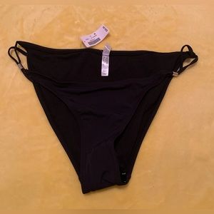 Bikini bottom 🏖️👙
